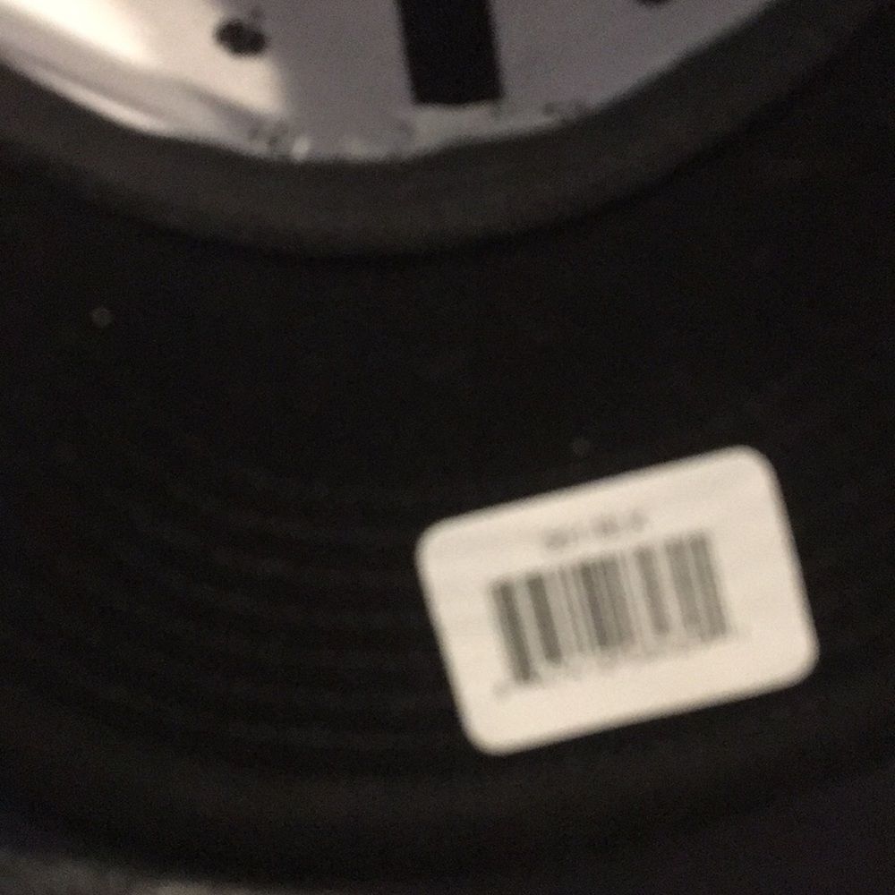 Nice hat - Picture 4 of 5